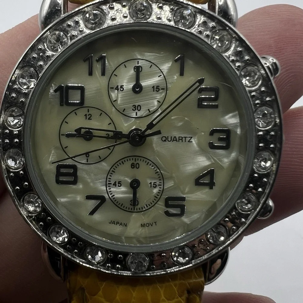 CG Women's Quartz Watch Rhinestone Bezel MOP Dial Plastic Band Needs New Battery